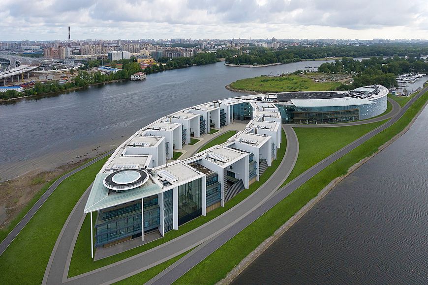 Спортивноразвлекательный комплекс и яхтклуб от бюро ИНГМАР